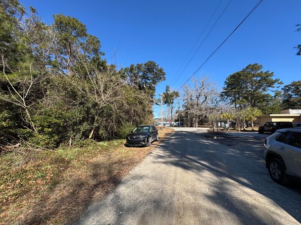 2040 River Rd, Johns Island, SC 29455