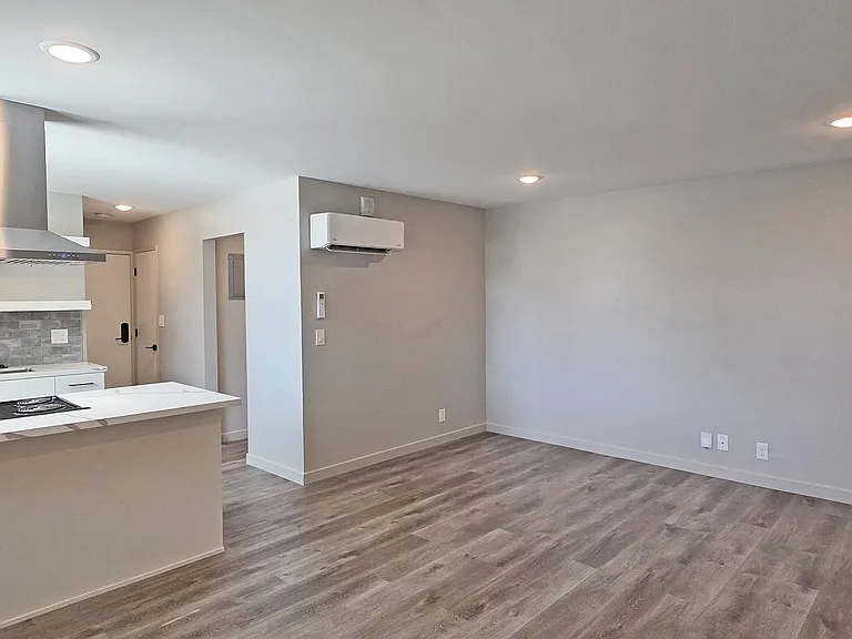 2716 N St #201 — Photo 6