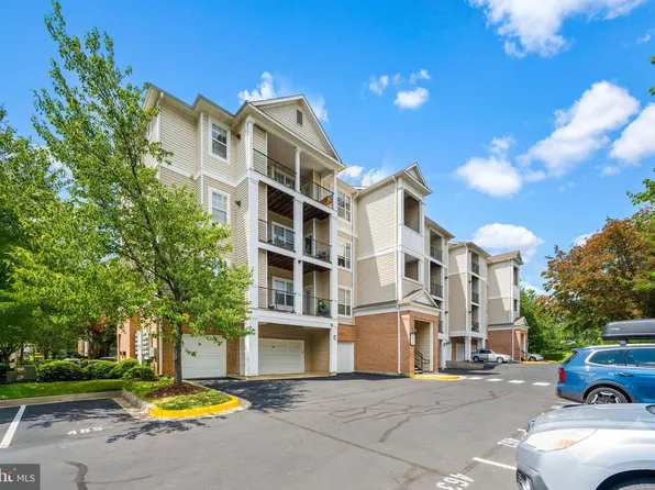 13503 Kildare Hills Ter APT 304, Germantown, MD 20874