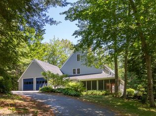 17 Mill Pond Dr, Bath, ME 04530