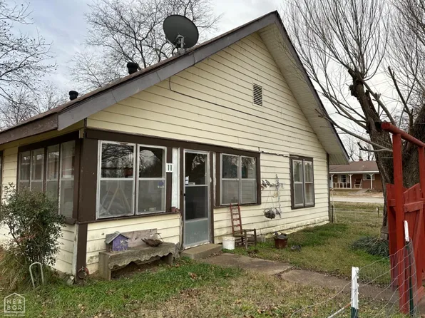 11 E Stillwell, Biggers, AR 72413