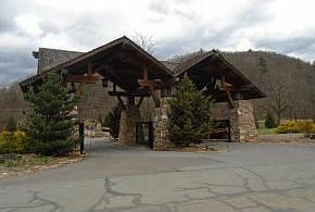 4th image of 228 Sage Valley Cir