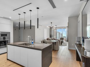 300 Biscayne Boulevard Way #2605, Miami, FL 33131