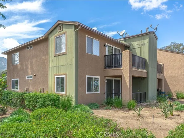 2552 Avenida Del Vis APT 204, Corona, CA 92882