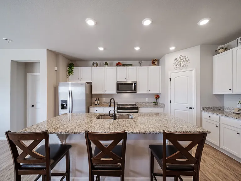 4536 River Highlands Loop — Photo 17