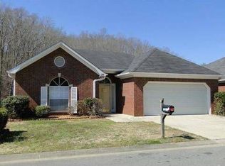 4634 Cades Cove Dr, Gardendale, AL 35071