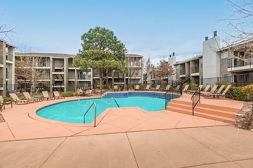 Arrowhead Pointe Photo 1