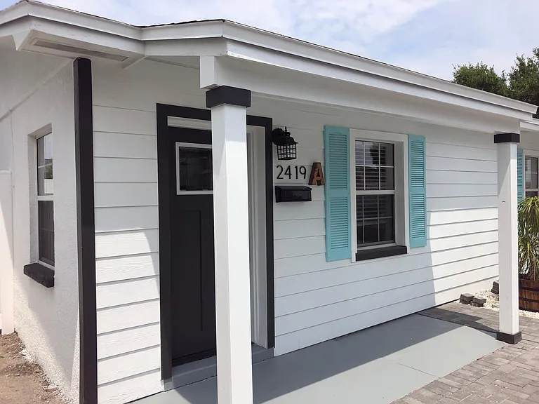 2419 W Lemon St #A — Photo 5