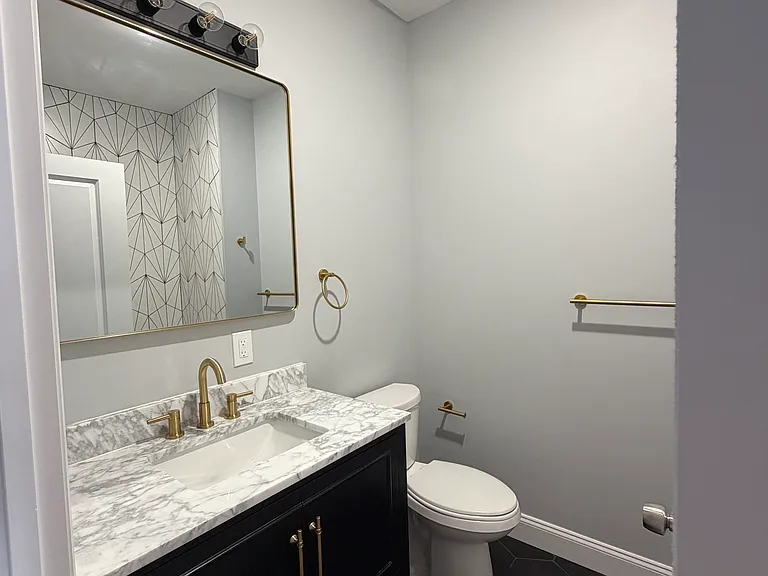512 S 15th St #3 — Photo 14