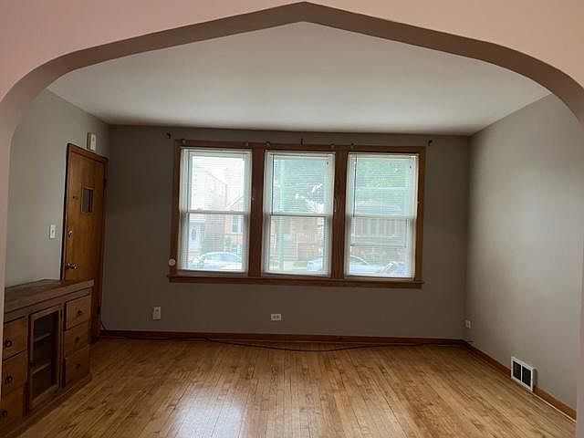 1st image of 4849 S Tripp Ave #1