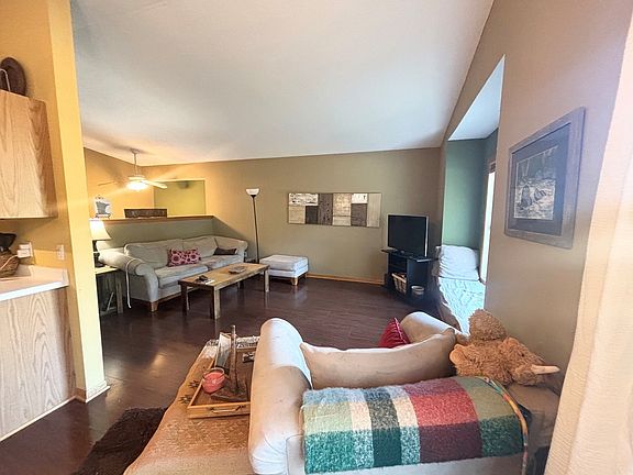 5th image of 5640 Pompano Dr