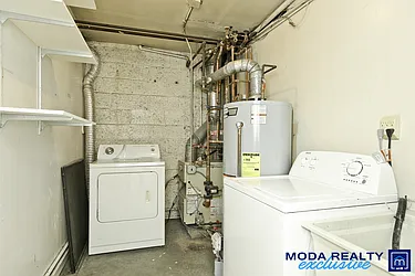 Rented by Moda Realty