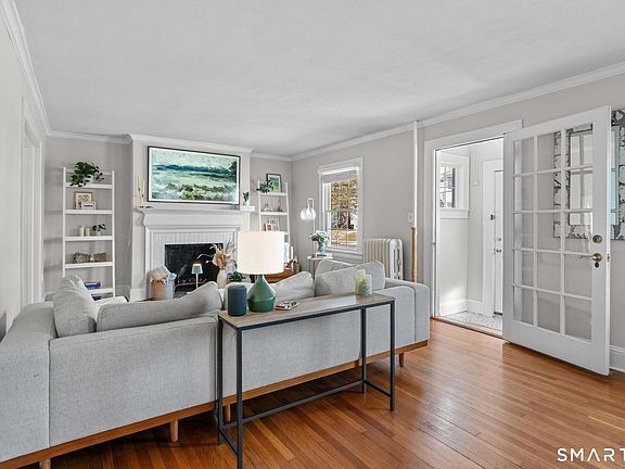 3rd image of 49 Lancaster Road