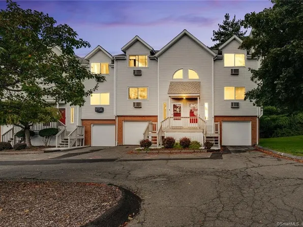 925 Oronoke Road #19G, Waterbury, CT 06708