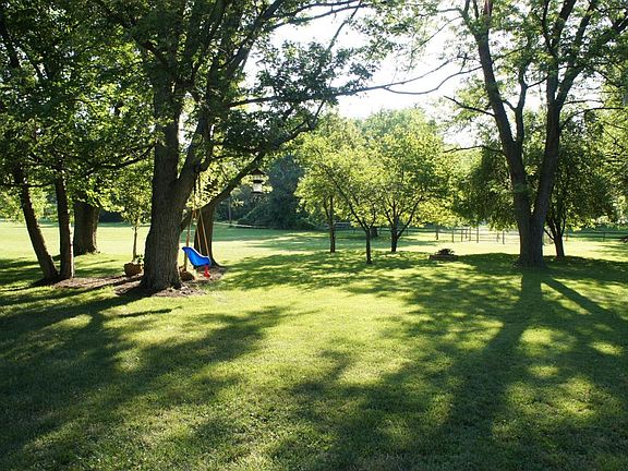 1734 Hanes Road, Beavercreek, OH