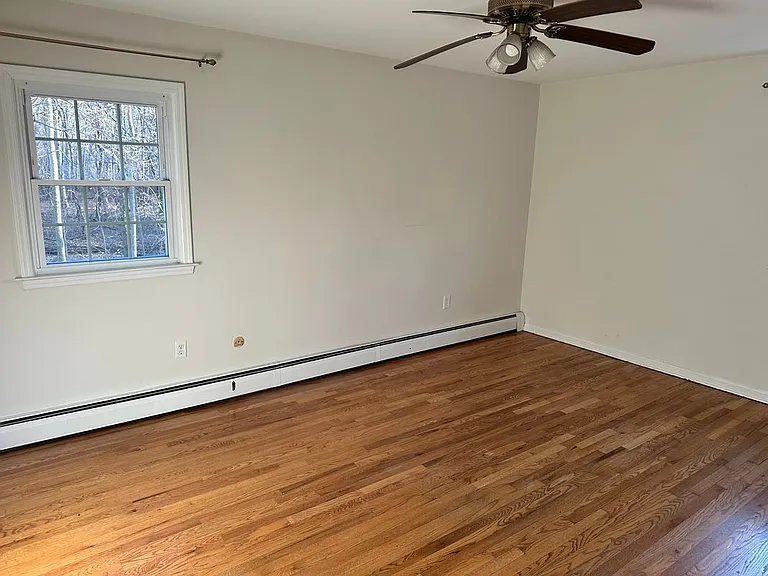 718 Spring Ave — Photo 10