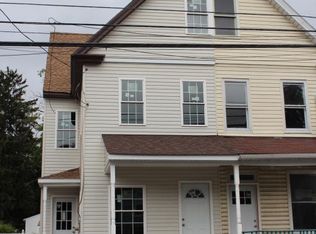 125 E Emaus St, Middletown, PA 17057
