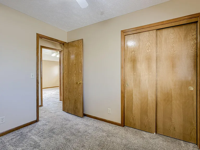 5019 N 126th Ave — Photo 12