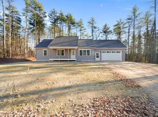 7 Fisher Dr, Limerick, ME 04048