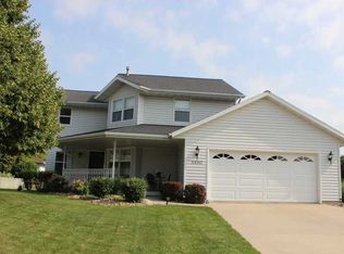 3490 Crown Ave, Marion, IA 52302