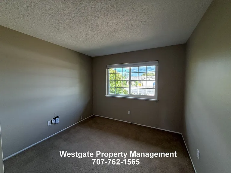 1278 Pacific Ave — Photo 10