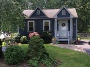 50 Lake Ave, Helmetta, NJ 08828