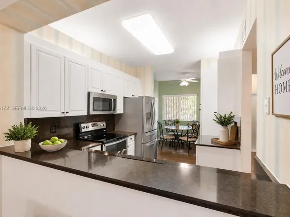 7715 Yardley Dr APT 212, Tamarac, FL 33321