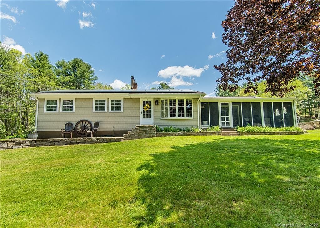 85 N Sterling Rd, Moosup, CT 06354 Zillow