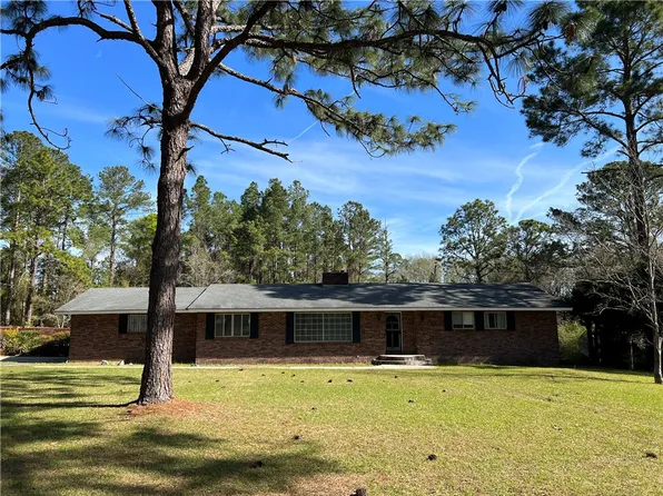215 Rayonier Rd, Jesup, GA 31545