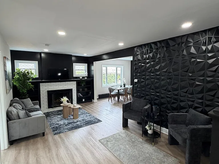 181 W Stearns St — Photo 19