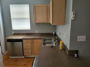 1 bed, 1.0 bath, 1132 sqft, $1,400 — Photo 4