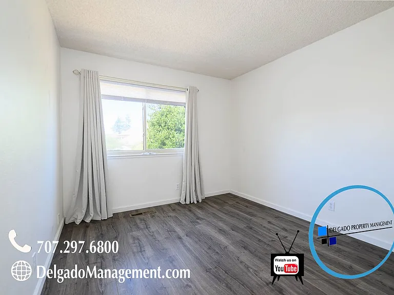 332 Robles Way — Photo 18