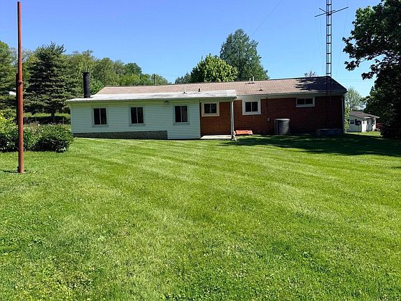 5th image of 2705 Ash Dr