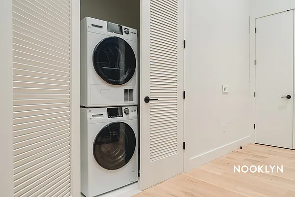 Rented by Nooklyn NYC LLC | media 44