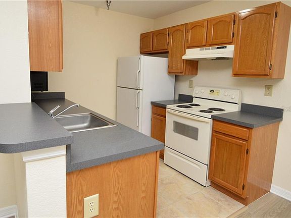 2nd image of 10263 Gandy Blvd N APT 407