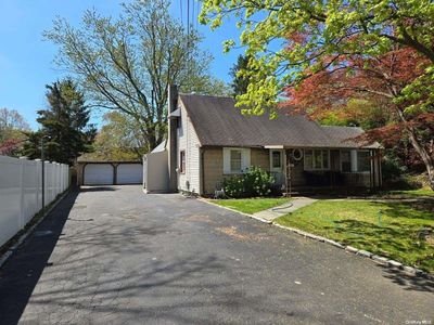 82 Bay Shore Road, Bay Shore, NY, 11706