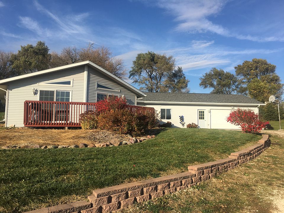 1st image of 1726 Safford Ave