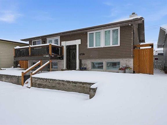 3rd image of 4728 S Rundlehorn Dr NE