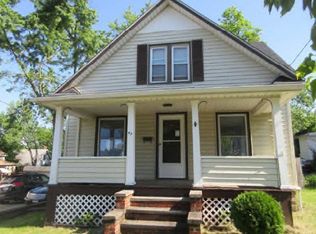 25 Ennis Ave, Bedford, OH 44146