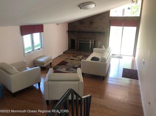 37 Boulevard S, Keyport, NJ 07735