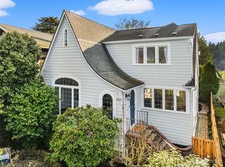 1925 E Lynn St, Seattle, WA 98112