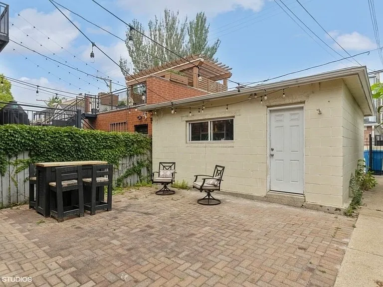 1840 W Huron St #2 — Photo 20