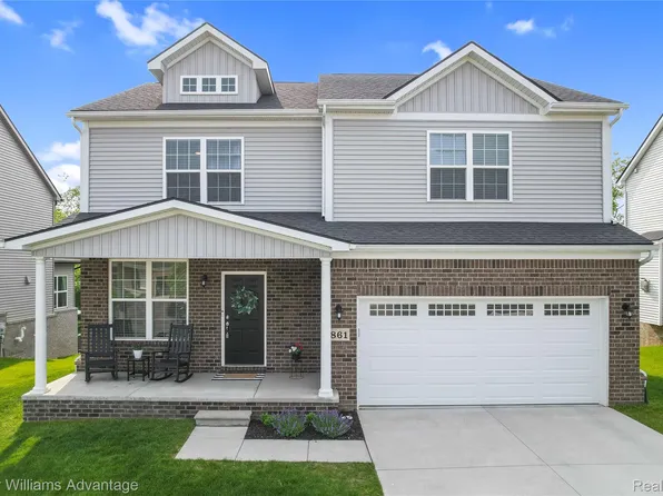861 N Mill St, South Lyon, MI 48178