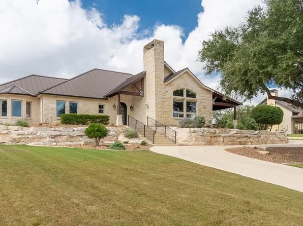 3911 Kite Dr, Kerrville, TX 78028