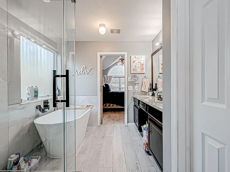 17923 Cypress Side Dr — Photo 30