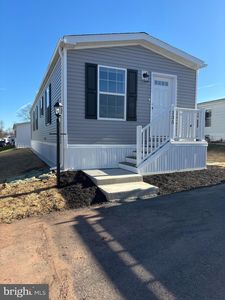 135 Creeks Edge Ct, North Wales, PA, 19454