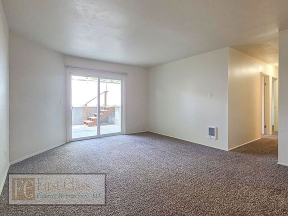3rd image of 17140 Heritage Ct Unit 135