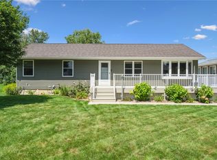 210 E Washington St, Norway, IA 52318