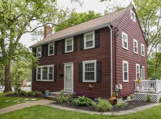 43 Cranberry Ln, Dedham, MA 02026