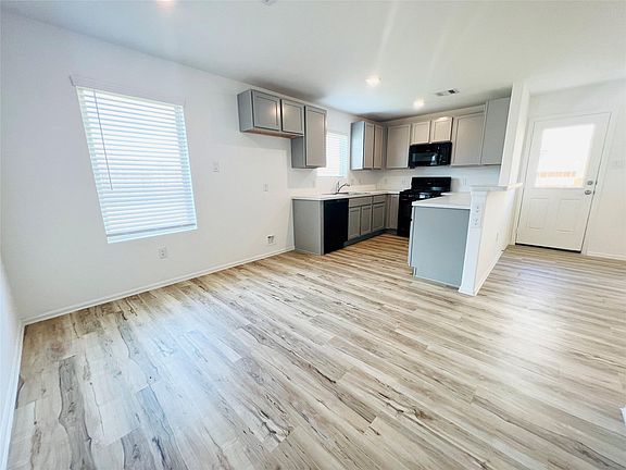 5th image of 14507 Boyton Hollow Trce